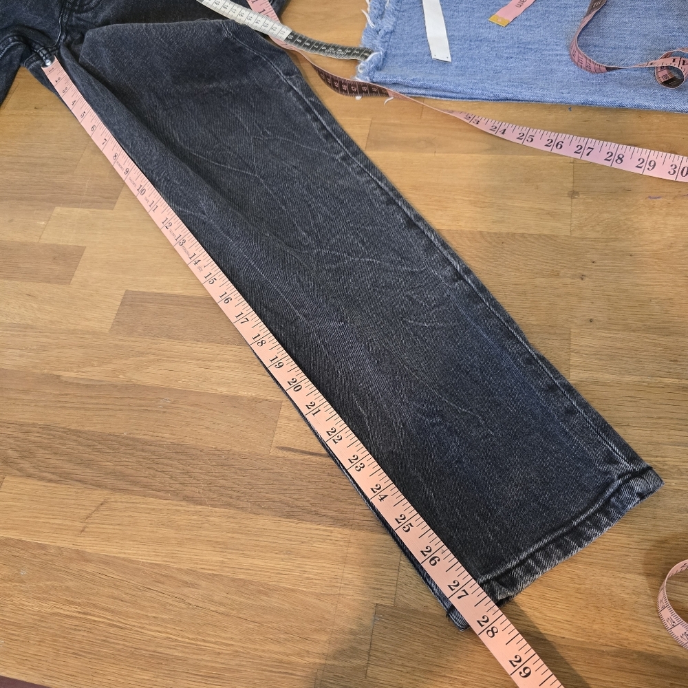 Abercrombie & Fitch 25/0 The Mom High-Rise Black Jean 25/0 - Picture 11 of 12